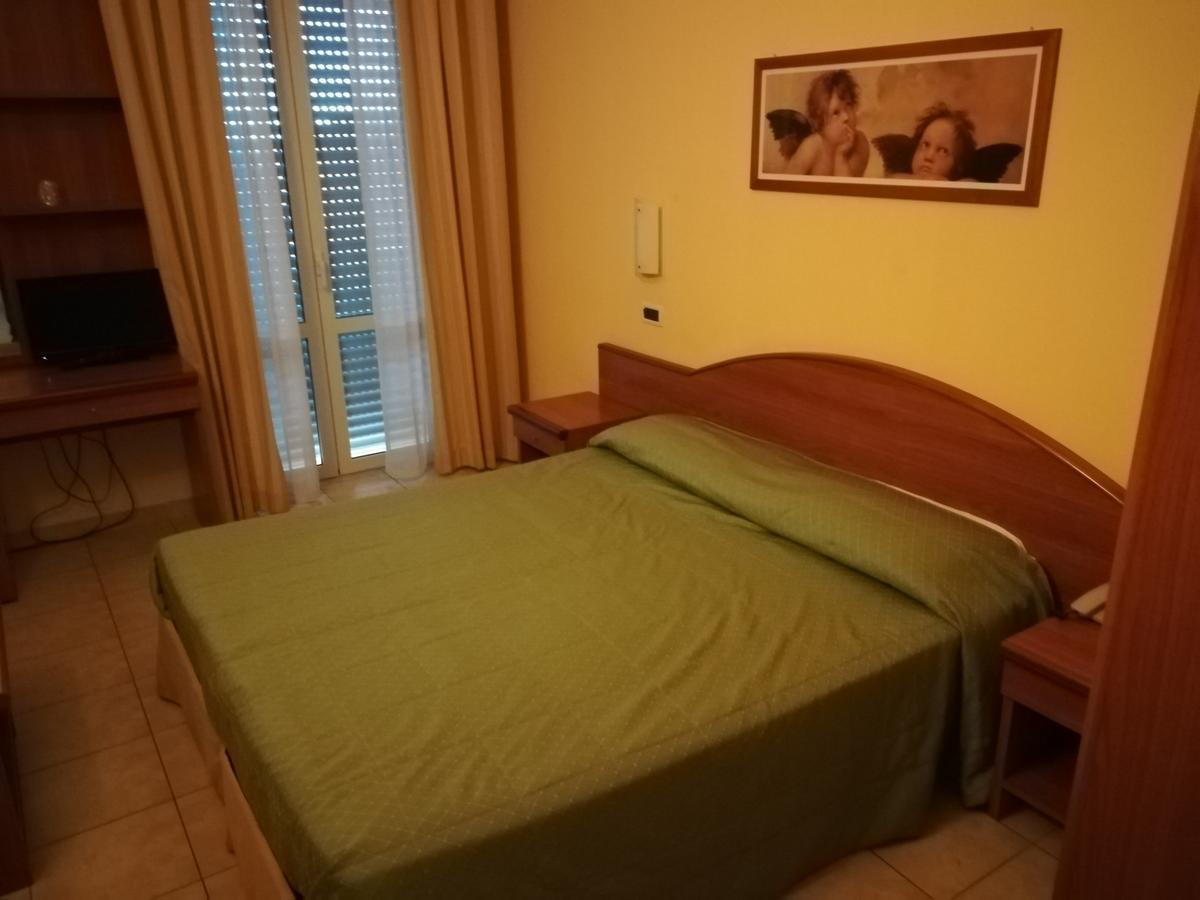 Hotel Tramonto Ancarano (Abruzzo) Exterior foto